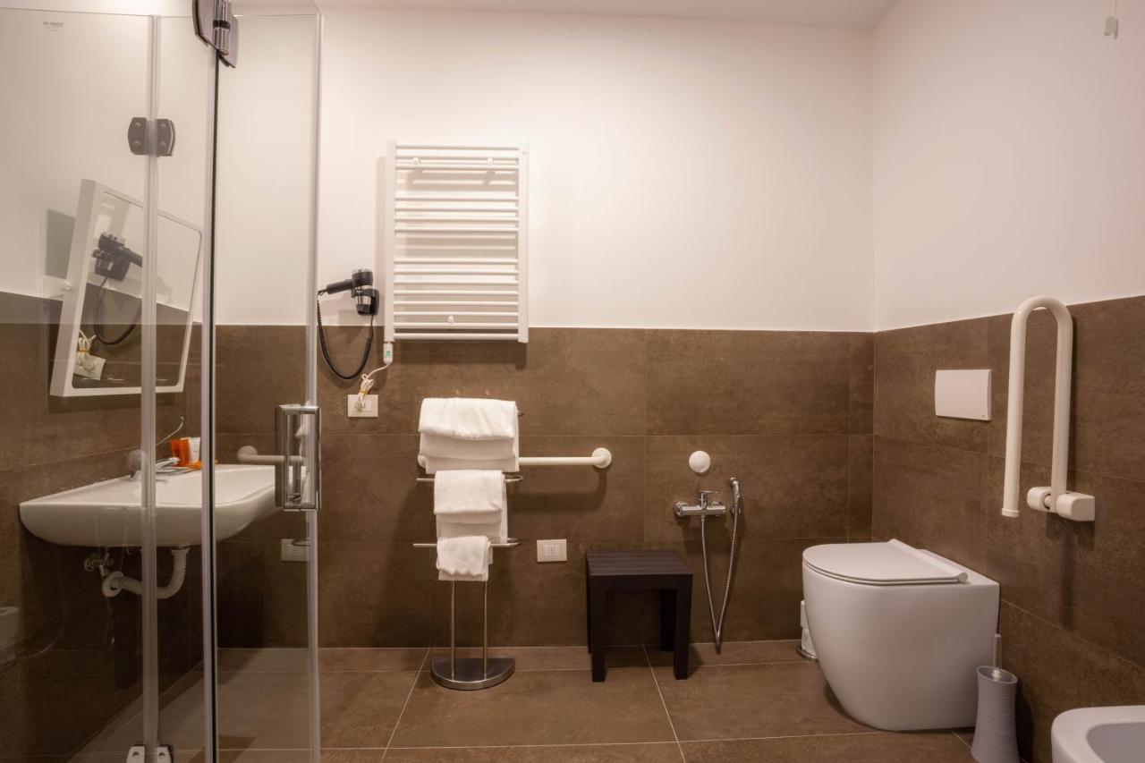 אנקונה V Hotel מראה חיצוני תמונה